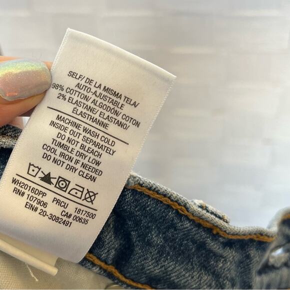 Hudson Jeans Holly Straight Leg Denim Jeans Size 28 Medium Wash - Picture 8 of 9